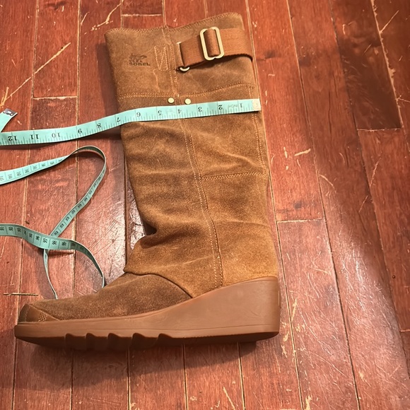 Sorel Suede Boots - Picture 6 of 6